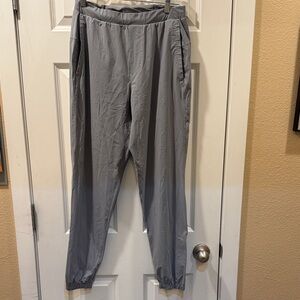 💨 Lululemon Surge Joggers – Medium – Grey – Like New